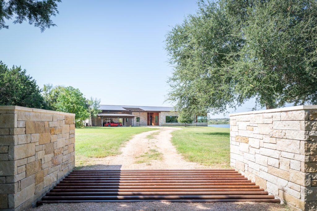 Oddo House 4412 Edit